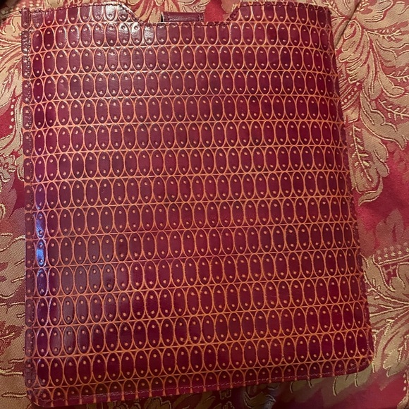 2/$30 IPad Tablet Cushioned Snap Sleeve - Picture 2 of 6